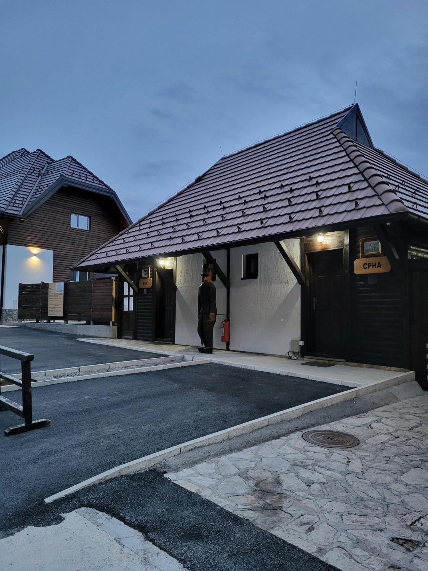 Apartmani Tarsko Jezero Zaovine Exteriör bild