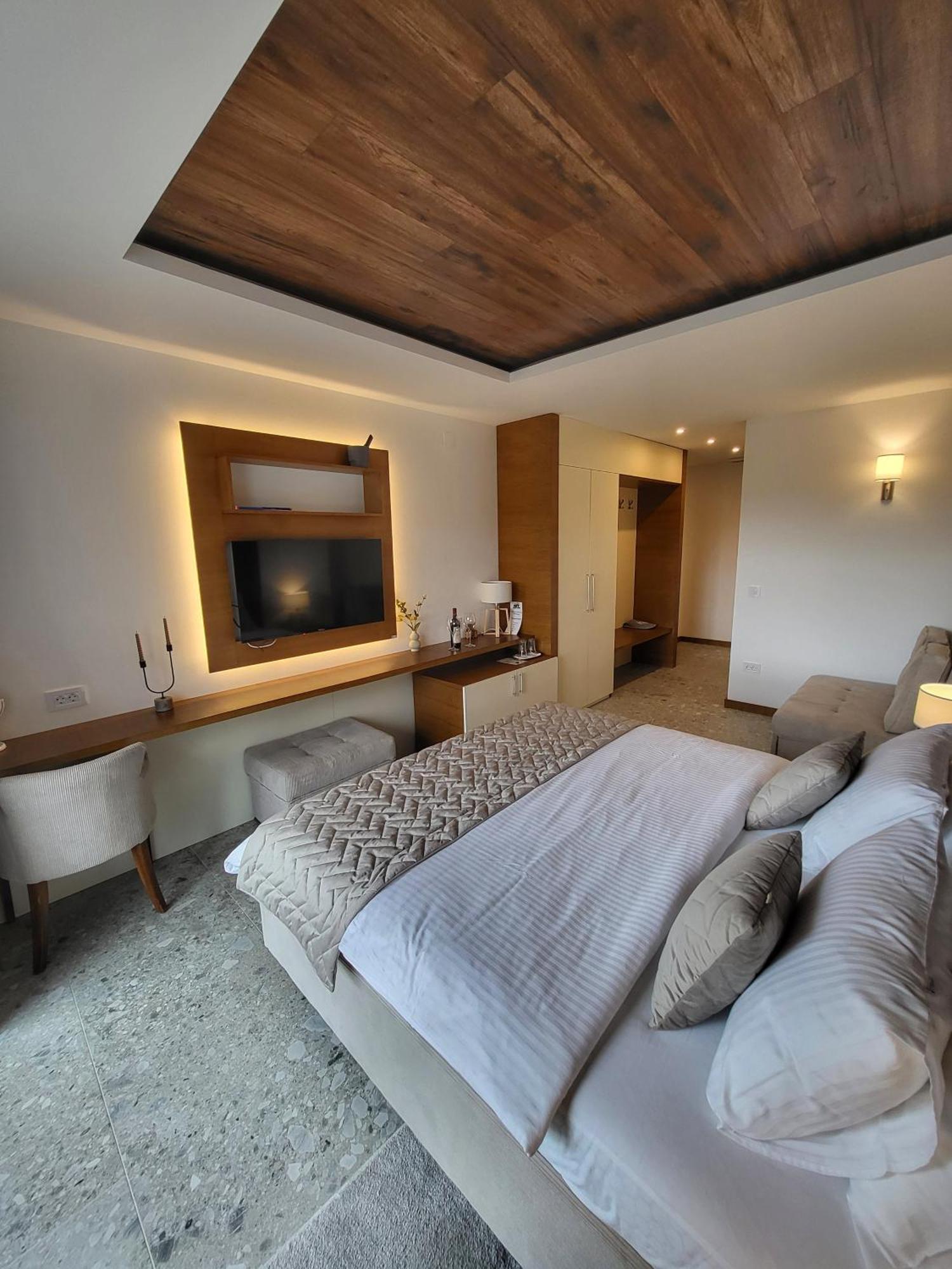 Apartmani Tarsko Jezero Zaovine Exteriör bild